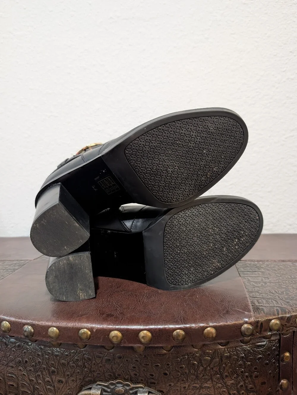 Tory Burch Sidney 85mm Black Calf Leather Block Heel Booties - Size 8